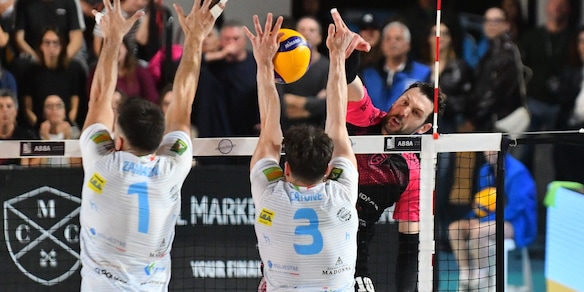 Play Off A2: Pineto supera Aversa e vola in finale