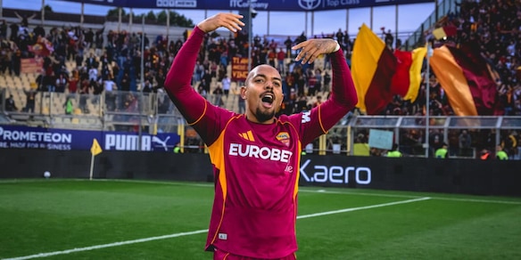 Roma, una vittoria assurda a Parma: capovolge il risultato nel recupero e tiene viva la speranza Champions