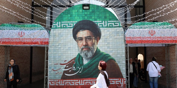 Teheran, 'Hormuz sotto nostro controllo, neanche un granello lascerà Kharg'