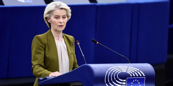 Von der Leyen, 'Mosca con gli attacchi all'Ucraina deride gli sforzi diplomatici