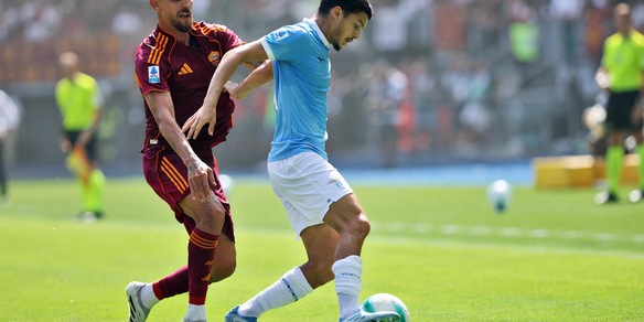 Il derby Roma-Lazio sarà anticipato a domenica alle 12