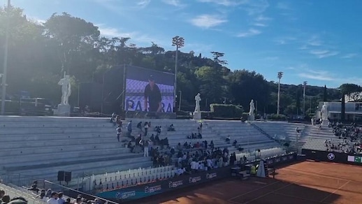 Non solo al Centrale, quanti tifosi a vedere Sinner sul maxischermo al Pietrangeli