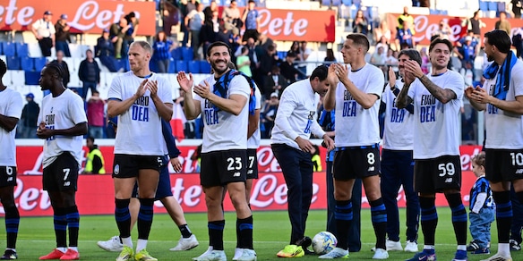 L'Atalanta presenta il nuovo logo, torna il tondino degli anni ottanta