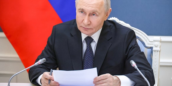 Putin, 6 morti e 15 dispersi in raid ucraino sul dormitorio studentesco