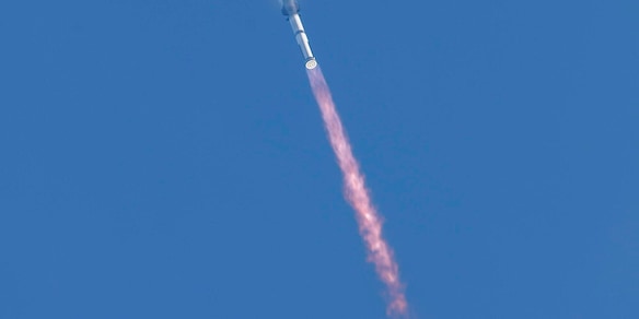 Lanciata la nuova Starship di Musk, primo test in volo