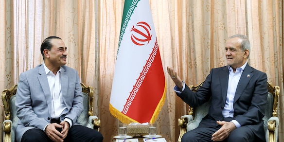 Nyt, Iran si impegna a rinunciare alle scorte di uranio nell'intesa con gli Usa