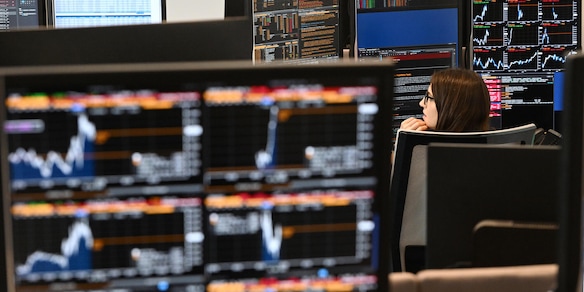 Borsa: l'Europa in avvio è in calo con i venti di guerra ad Hormuz