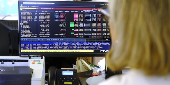 Lo spread tra Btp e Bund chiude in rialzo a 71 punti base