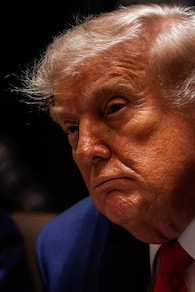 Trump, il nostro blocco sarà revocato, navi ferme si preparino a tornare a casa