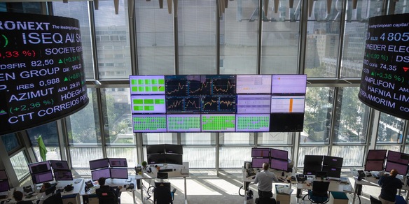 Borsa: L'Europa conferma il rialzo, future Usa deboli, Milano +1,2%