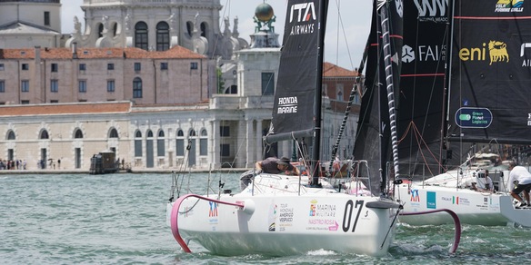 Salpata da Venezia la sesta edizione del Giro dell'Italia a Vela