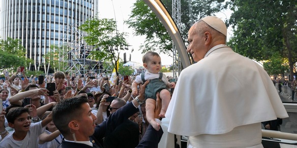 Un milione e 200mila fedeli alla messa del Papa a Madrid