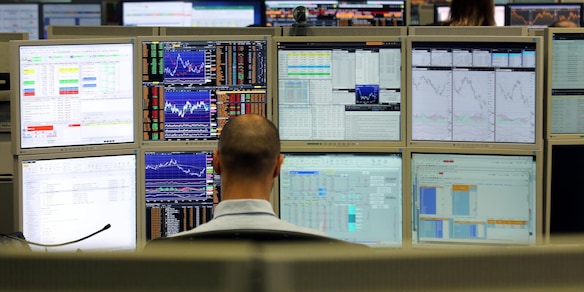 Lo spread tra Btp e Bund si allarga a 77 punti nel finale di seduta