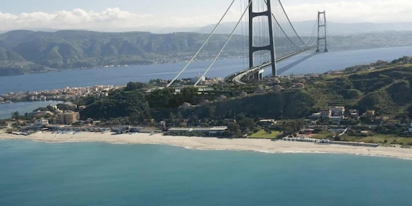 Inchiesta sul Ponte, gli indagati tentarono di corrompere altri due giudici