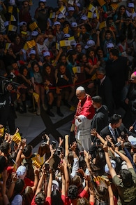 ++ Il Papa, 'i cristiani non possono fare la guerra' ++