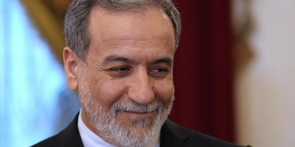 Araghchi, una volta finalizzata la bozza sarà firmata da remoto
