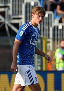 Nico Paz ha chiesto di restare al Como, verso il sì del Real