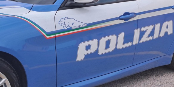 Madre e figlia trovate morte in casa a Torino, ipotesi omicidio-suicidio