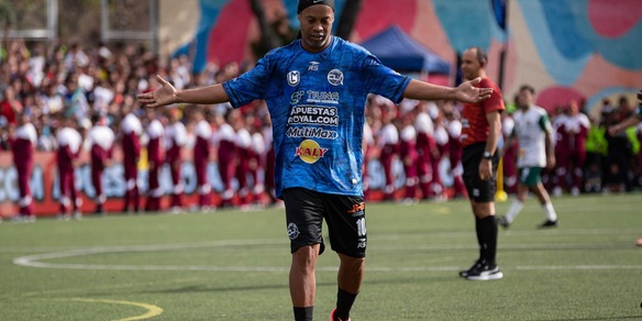 Ravenna Fc, Ronaldinho sarà tesserato come giocatore