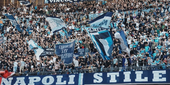 Stadi più "caldi" d'Italia dalla Serie A alla Serie C: Napoli, Milano e Roma battute clamorosamente dalle province