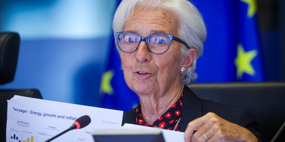 Bce, da indici pmi segni di peggioramento della crescita nel secondo trimestre