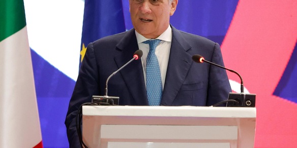Tajani ad Araghchi, 'l'Italia non ha mai preso parte ad azioni belliche'