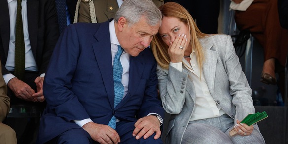 Tajani, 'primarie? Candidati sindaci li decidono i vertici, io sono per civici'