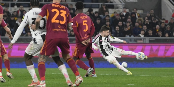Serie A, il gol di Conceiçao in Roma-Juve premiato come il più bello della stagione