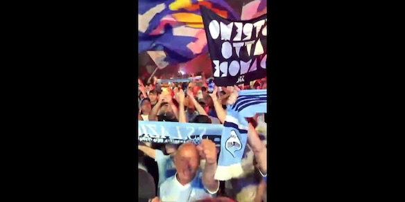 Tommaso Paradiso e Briga infiammano i tifosi della Lazio durante la festa