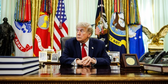 Trump posta meme con Meloni, 'necessaria ordinanza restrittiva'