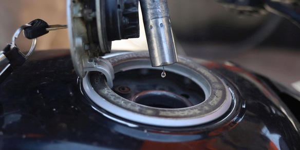 Ancora rialzi per i carburanti, gasolio in autostrada a 2,023 euro al litro