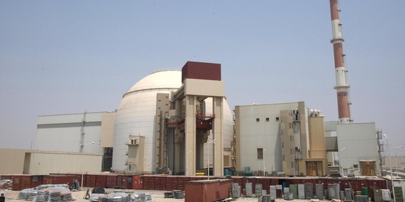 Iran, gli Usa hanno attaccato un'area vicina alla centrale nucleare di Bushehr