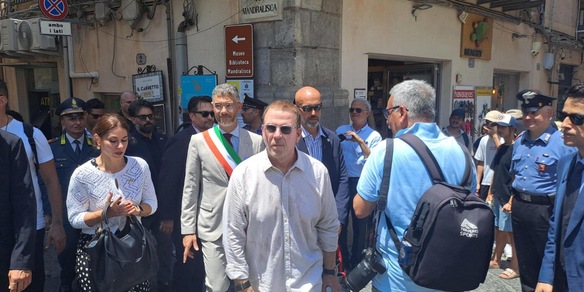 Bonelli annuncia interrogazione sulla scorta al megayacht di Fertitta