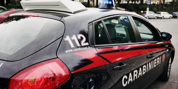 Omicidio a Modena, uomo accoltellato nell'androne di un condominio
