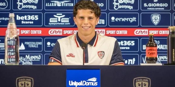 Romano si presenta, 'subito nel gruppo perché il Cagliari punta sui giovani'