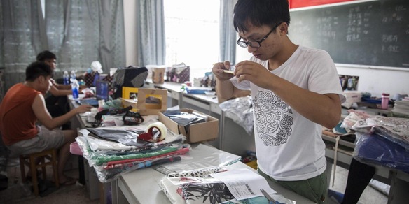 Multa Ue a AliExpress da 550 milioni, 'non ha fermato prodotti illegali'