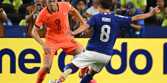 Calcio: l'olandese Van Hecke al Tottenham per 60 milioni di euro