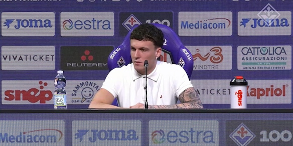 Jimenez: "Felice di essere alla Fiorentina, trattativa molto veloce"