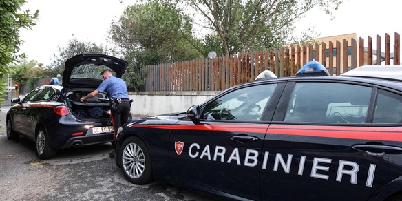 Operaio muore schiacciato da macchina una spazzatrice a Roma