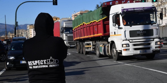 Via libera Ue all'Italia per 300 milioni di aiuti a autotrasportatori