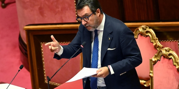 Salvini, contrario alle accise sui tabacchi per il decreto carburanti