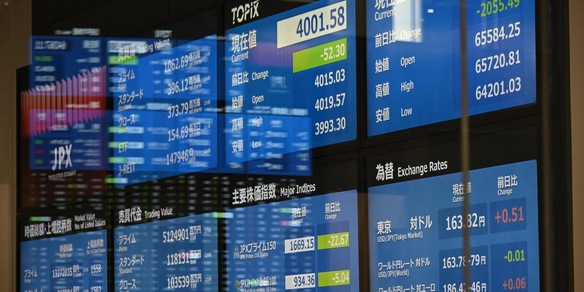 Borsa: Asia in profondo rosso con i tecnologici, Seul crolla del 10%
