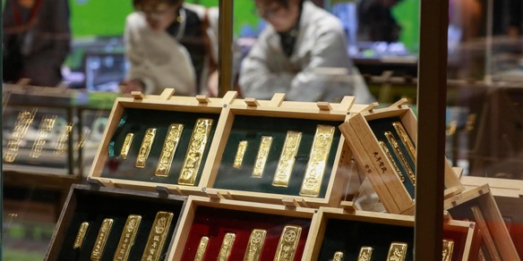 L'oro avanza, a 4.034,58 dollari l'oncia (+0,12%)