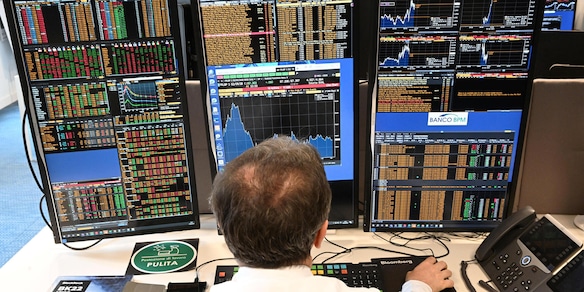 Lo spread tra Btp e Bund chiude in rialzo a 83 punti base