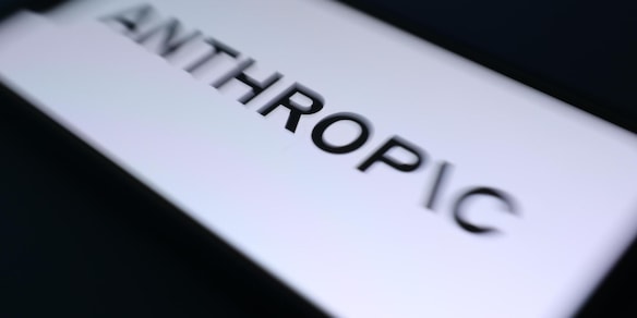 Anthropic, 'accesso non autorizzato' nostra AI al mondo reale nei test