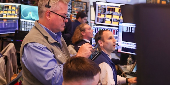 Wall Street apre in rialzo, Dj +0,46%, Nasdaq +0,91%