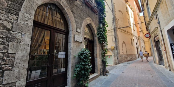Monossido su più piani nell'albergo dove è morto il musicista
