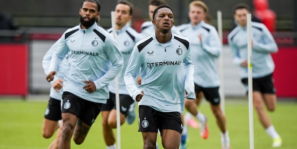 Mercato Roma, rilancio per Read: ora la palla passa al Feyenoord