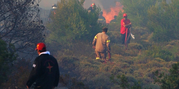 Media, vivi i due piloti di uno degli elicotteri scontrati in Grecia