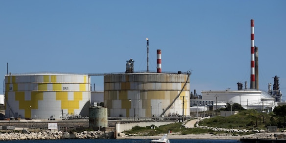 Il petrolio in frenata a New York, a -6,35% con riavvio negoziati Usa-Iran